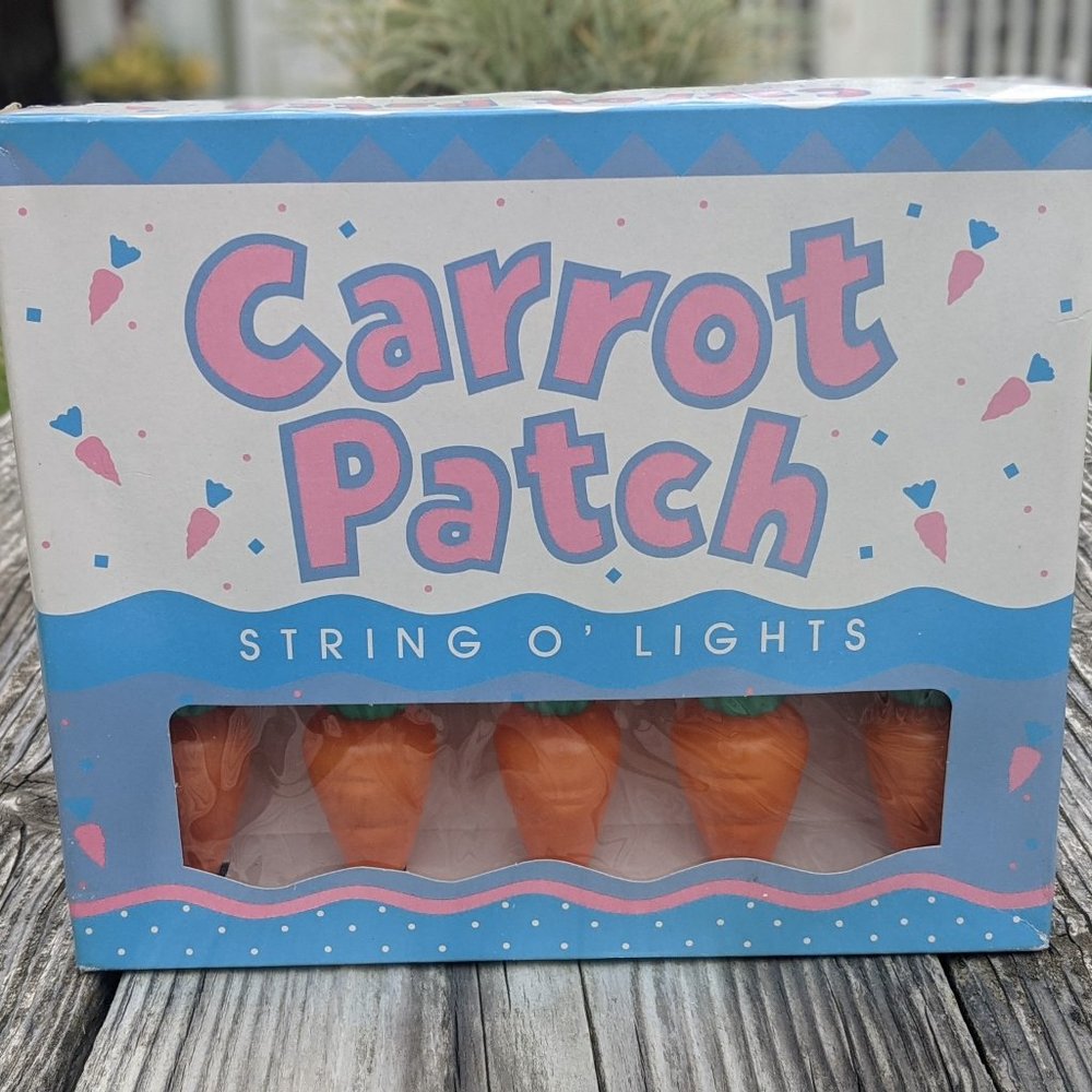 Novelty Easter Carrot Lights Vintage